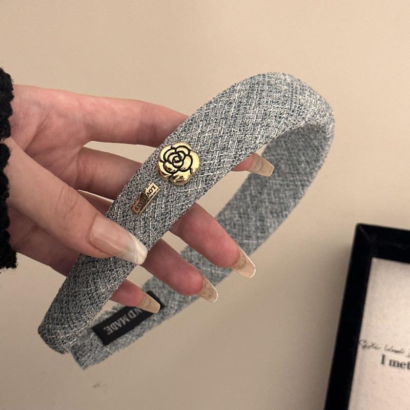 Luxuriöses Retro Gold Kamelien Schwamm Stirnband, Koreanischer Duft Stil