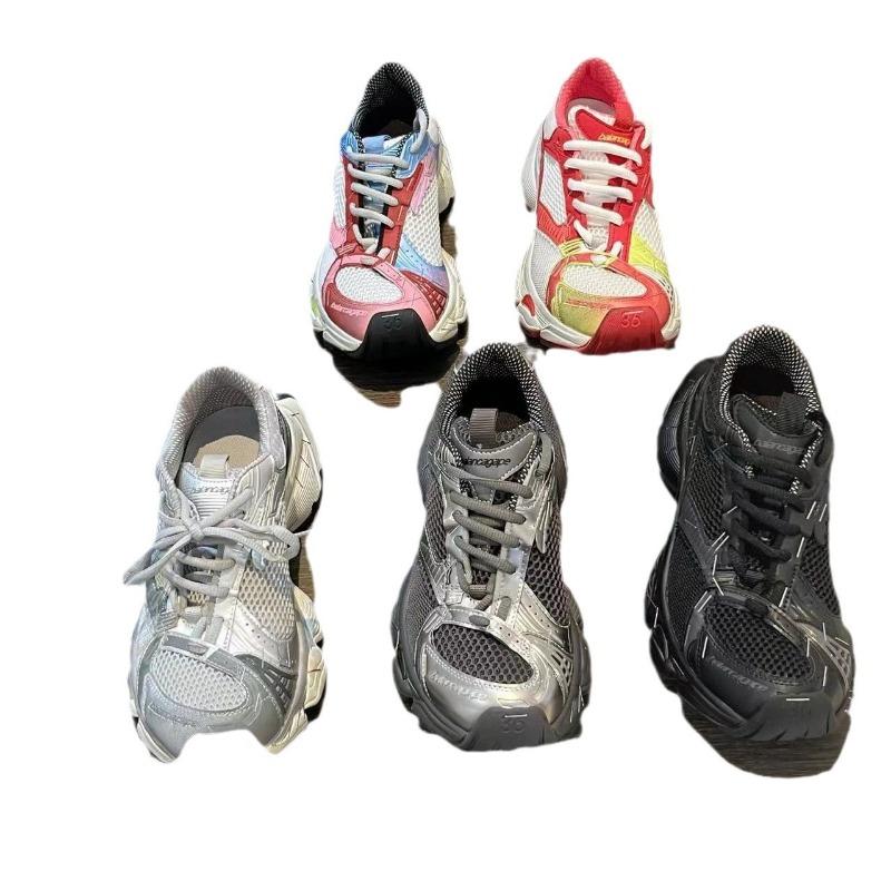 Höst retro polerade tjockbottnade andningsbara mesh-sneakers