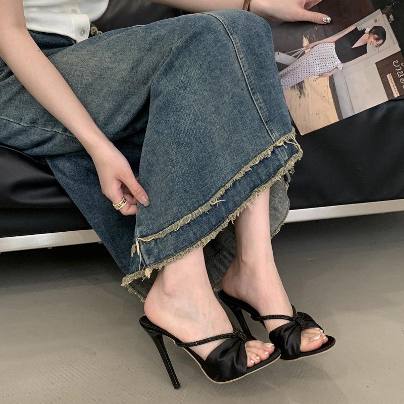 

Модная верхняя одежда туфли на высоком каблуке женская летняя новая красивая обувь со стразами женская обувь на тонком каблуке и крутые шлепанцы 40 чёрный