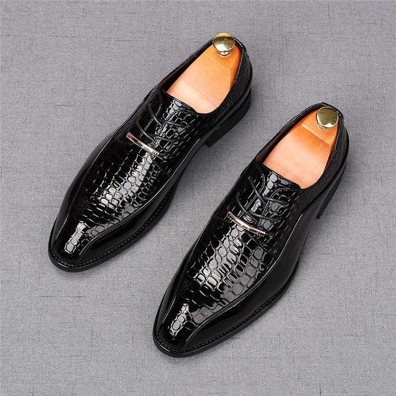 Designer New Men's Crocodile Pattern Patent Leather Oxford Shoes Male Causal Flats Homecoming Wedding Dress Footwear