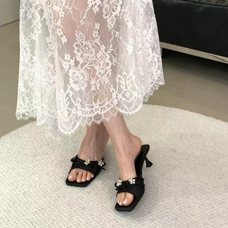 Fashion Bling Rhinestone Butterfly-knot Slippers Women Summer Sexy Open Toe Kitten Heel Design Slide Sandals Elegant Wedding Bridal Shoe