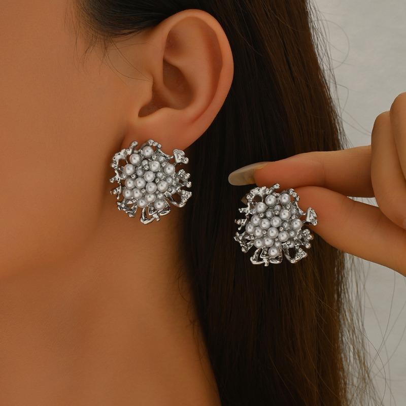

Жемчужные серьги новая бижутерия ретро золото цветок аксессуары нишевые легкая роскошь высококлассные серьги женщины