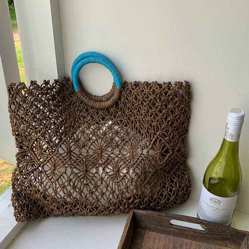 French Light Luxury Woven Bag Fashion Hollow Handbag Niche Design Round Hand-held Square Bags Versatile Gold Silver Holiday Bags