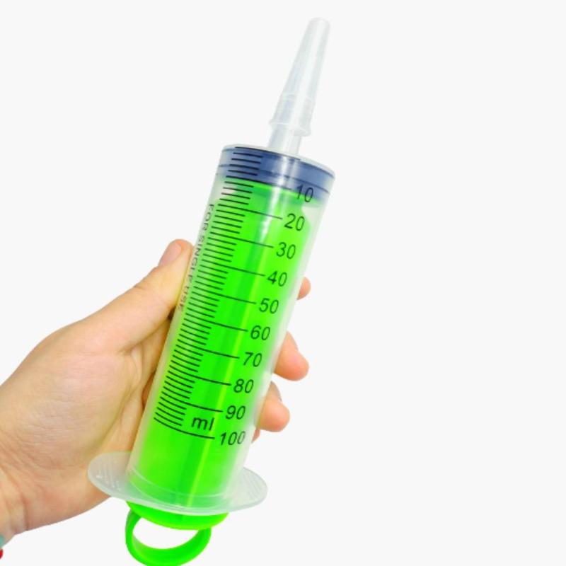 Plastic Syringe Shooters 100ml Accurate Clear Marks Safe Prank Toys for Halloween Club Themed Celebrations