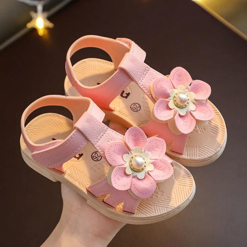 

Летние сандалии для девочек. Легкие пляжные сандалии на мягкой подошве для больших девочек. Нескользящие сандалии принцессы на плоской подошве с цветочным декором. 25