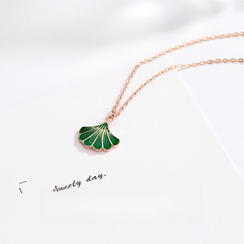 Apricot Leaf Small Skirt Necklace Korean Version Fashionable Simple Light Luxury Niche Collarbone Chain Pendant Accessories