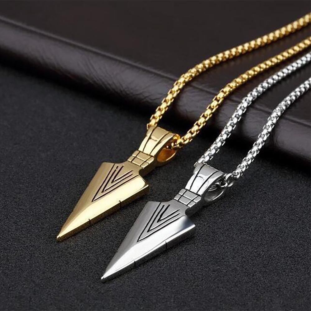 High-End Arrow Necklace for Men and Women, Stainless Steel Pendant with Short Dragon Bone Chain, Retro Jewelry.