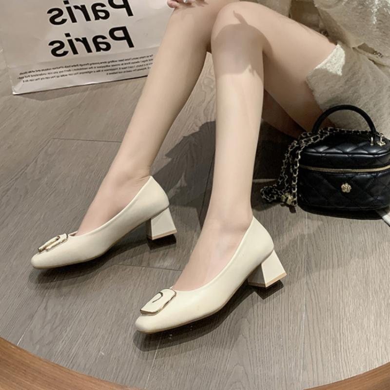 Chaussures de Bureau Élégantes et Tendance pour Dames Escarpins en Cuir de Vache Femme Talon Moyen Haut Mary Janes Mocassins à Bout Carré Femme Bouton Métallique