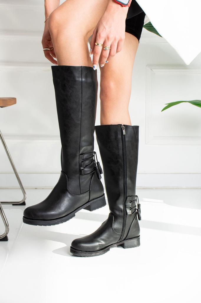 Women Modern Stylish Fashion Boots Boots Faux Leather Black Color Low Heel Boots