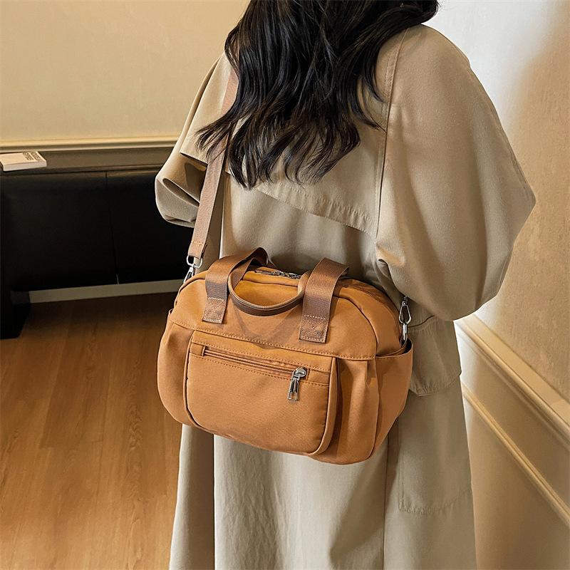 Herbst 2025 neue Mode ausländischer Stil Umhängetasche Damen Pendler Koreanisches Nischen-Design Sportlicher Stil Umhängetasche