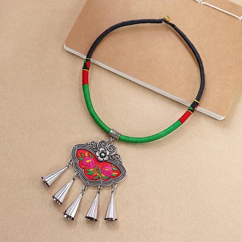 

Woven retro peony embroidered collar women s short simple necklace bell fringed neck chain stage jewelry
