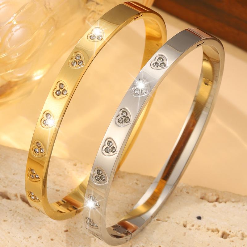 Fashionable Love Heart Couple Style High Light Luxury Love Jewelry Bracelet