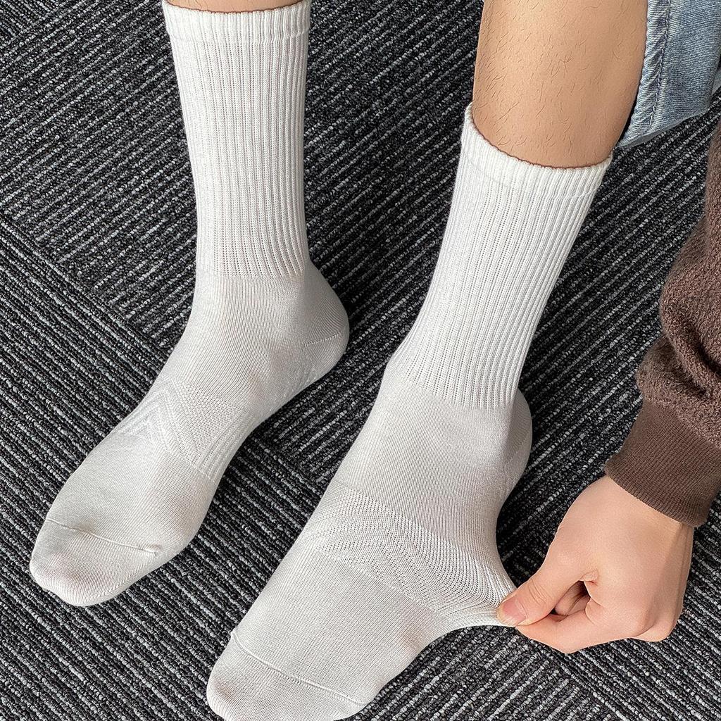 Men's Mid-Calf Cotton Socks, Fall/Winter, Solid Colors, Massage Sole, Breathable, Versatile Sports Style, Black and White.