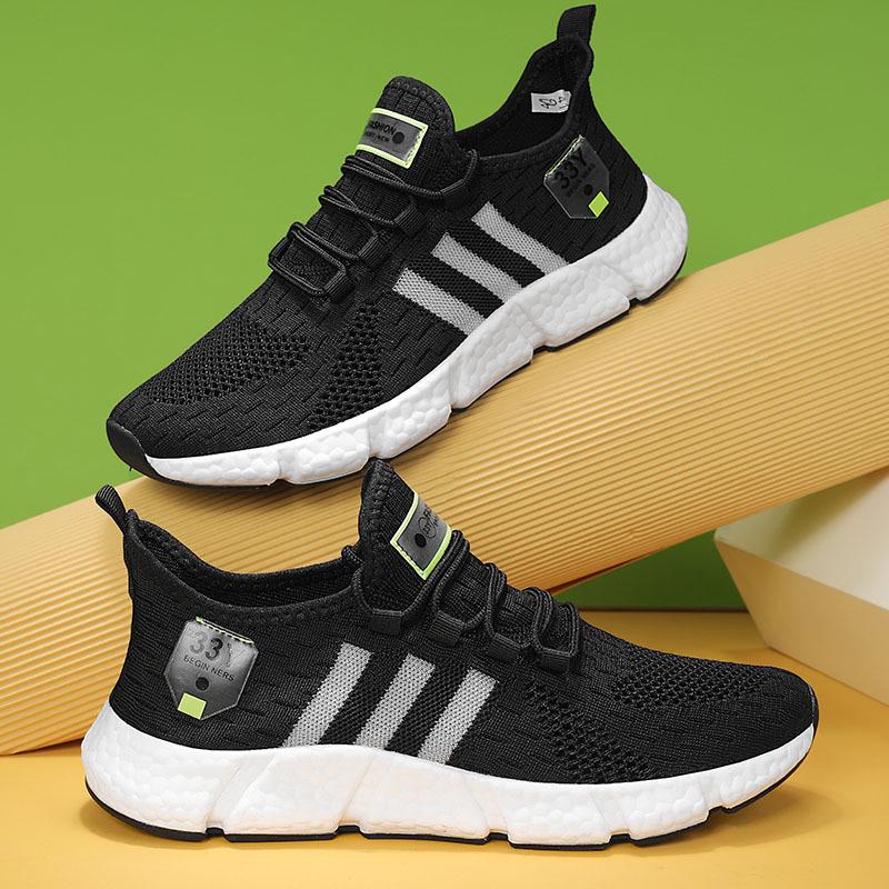 Seventeen-Color Versatile Plus Size Men's Flyknit Sneakers with Breathable Mesh and Popcorn Sole