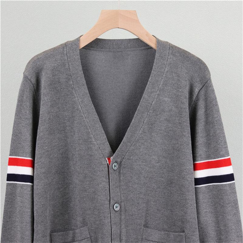 Women's Autumn And Winter Long Sleeved Knitted V Neck Cardigan Sweater Contrasting Striped Thin Jacket