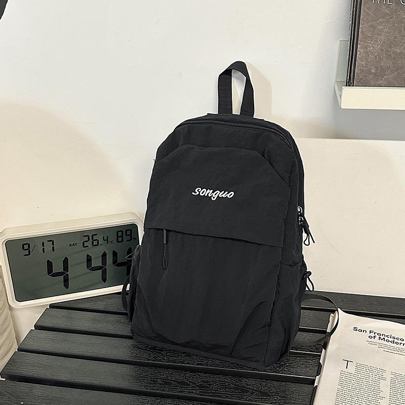 Schoolbag wholesale backpack men's 1011 new simple travel lightweight small schoolbag girls college students commute to class