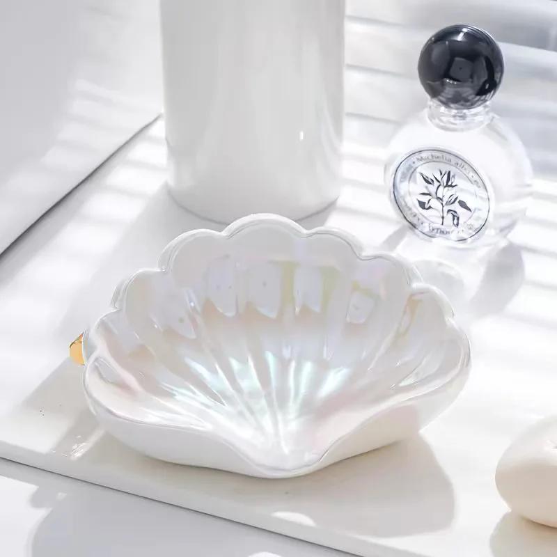 Creative Shell Ceramic Soap Dish Bathroom Accessories Soap Draining Holder Elegant Desktop Makeup Jewelry Display Tray