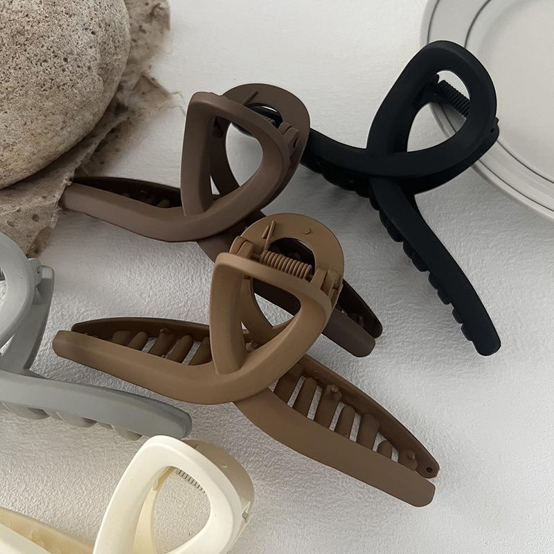 Fashion Simple Acrylic Cross Hair Claw Clips for Girl Big Hair Claw Hairpins Female 2025 Hair Accessories