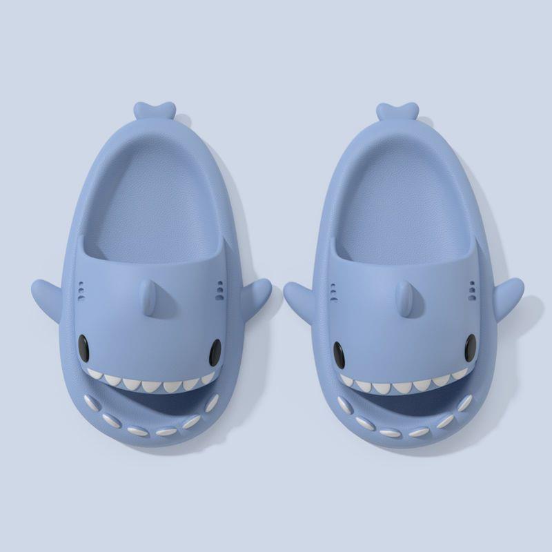 Fashion Gradient shark slippers for couples to wear at home and outside, non-slip and deodorizing bath slippers