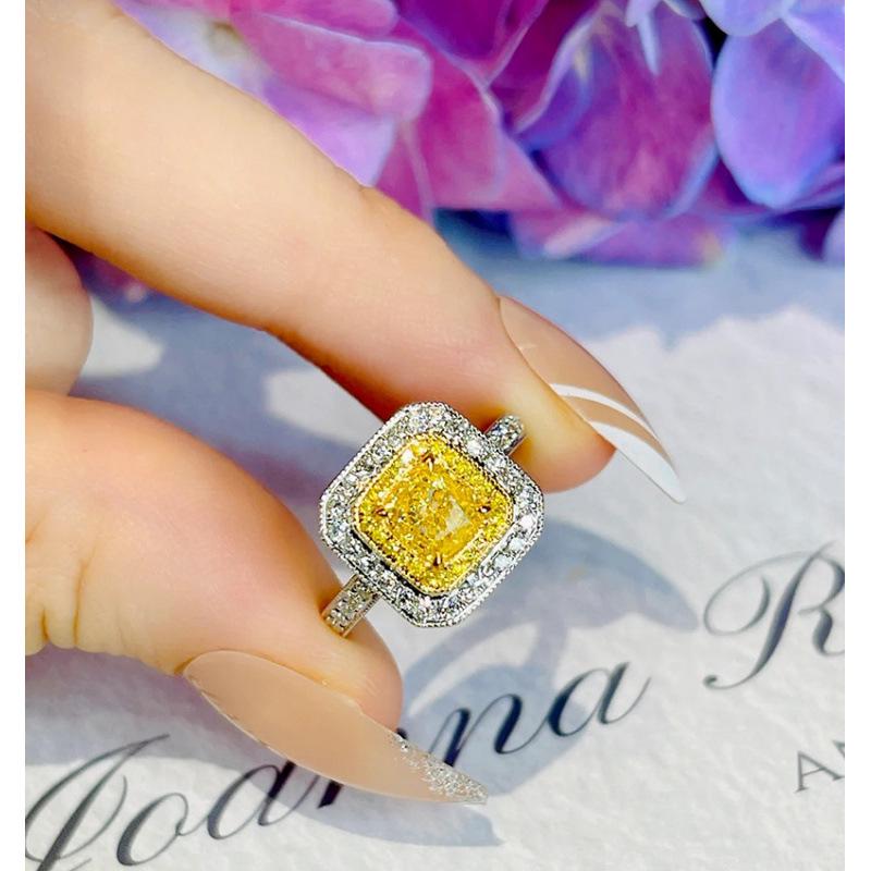 Exquisite Sparkling Yellow Diamond Zircon Ring: Fashionable High-End Accessory for Women s Index Finger Adjustable