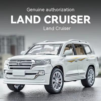 Yeni 1:24 Simülasyon Alaşımlı Araba Modeli Land Cruiser Arazi Aracı Ses, Işık ve Müzik Modeli Geri Çekme Süsleri Koleksiyonu Çocuk Hediyesi