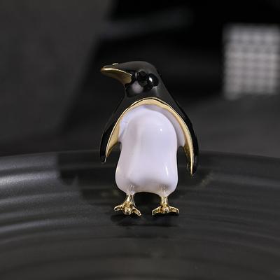Enamel Penguin Brooches for Women Unisex Antarctic Ice Animal Pins Office Party Friend Gifts Jewelry Accessories
