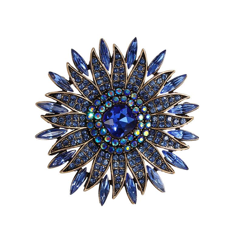 Stylish high-end crystal sun flower brooch light luxury diamond-encrusted sunflower women s brooch with accessories