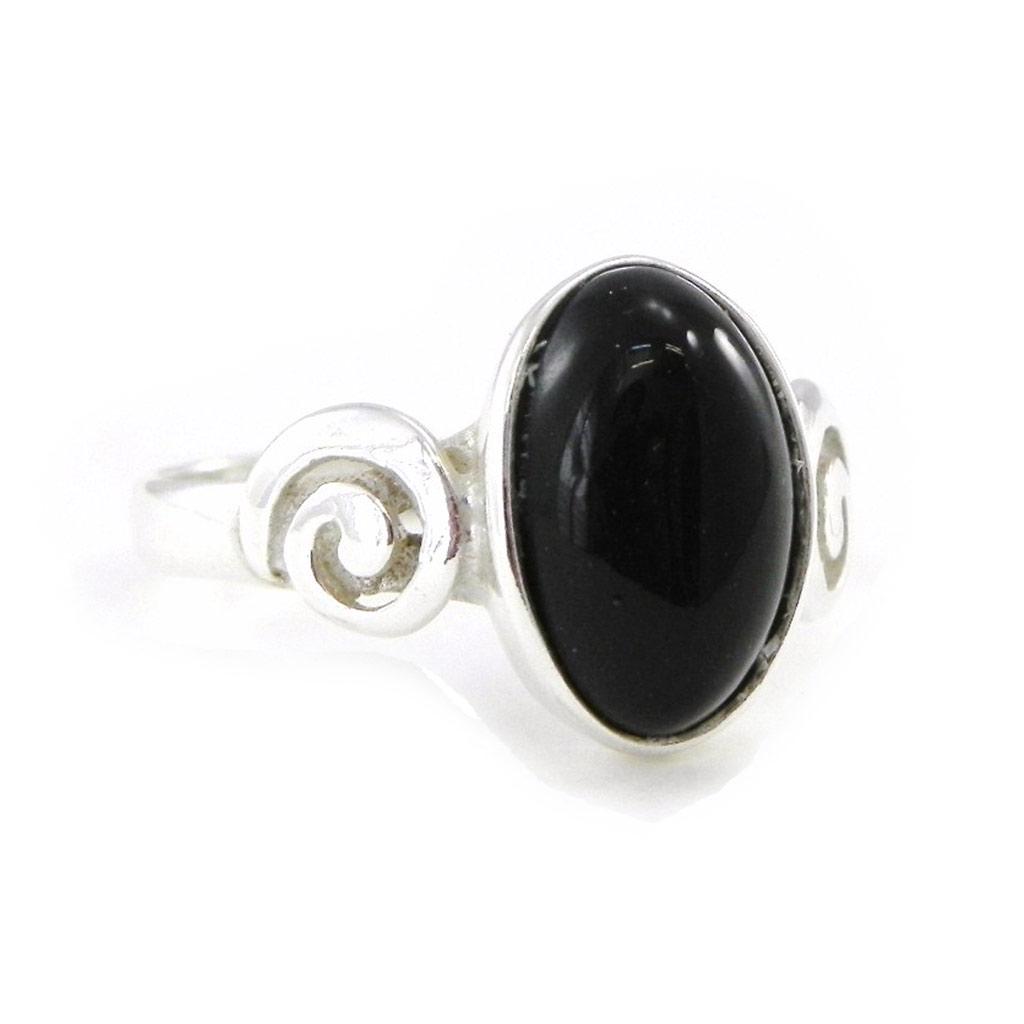 Handmade Silver Ring 'Jet Black Goddess' Black Silver (rhodium) - 13x8 Mm