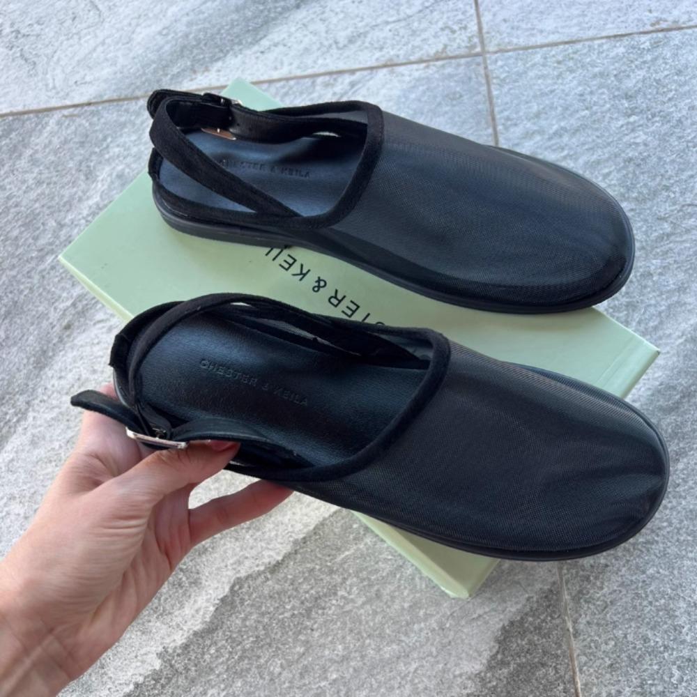 Women's Flat Sandals Mesh Fabric Mesh Shoes Round Head Breathable Flat Bottom Casual Shoes Bag Head Half Slippers Womens Sandals