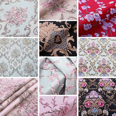 Hedvábný satén Brokát Látka Luxusní Žakár Retro Čínský Styl Květinová Vyšívací Látka Diy Cheongsam Oděvy Kimono Oblečení