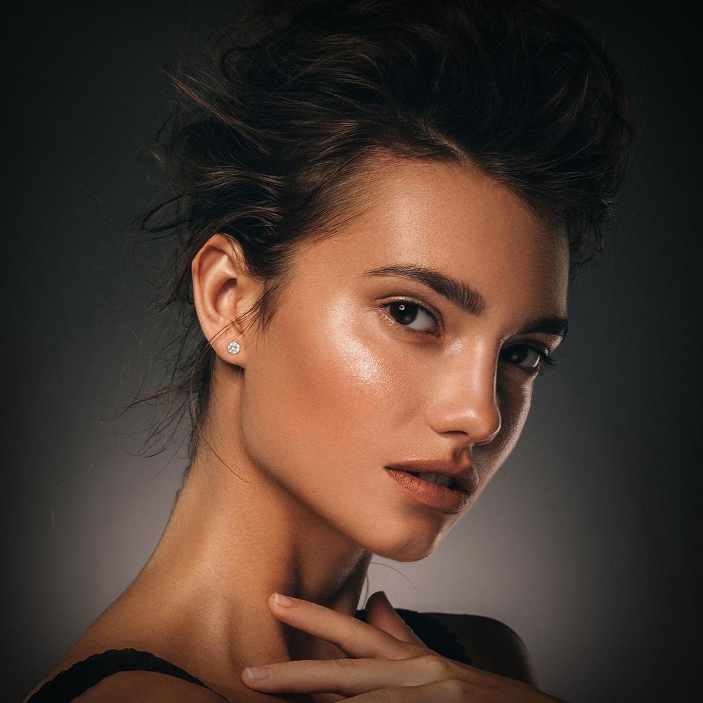 Umcho 5mm Silver Moissanite 925 Sterling Silver Stud Earring