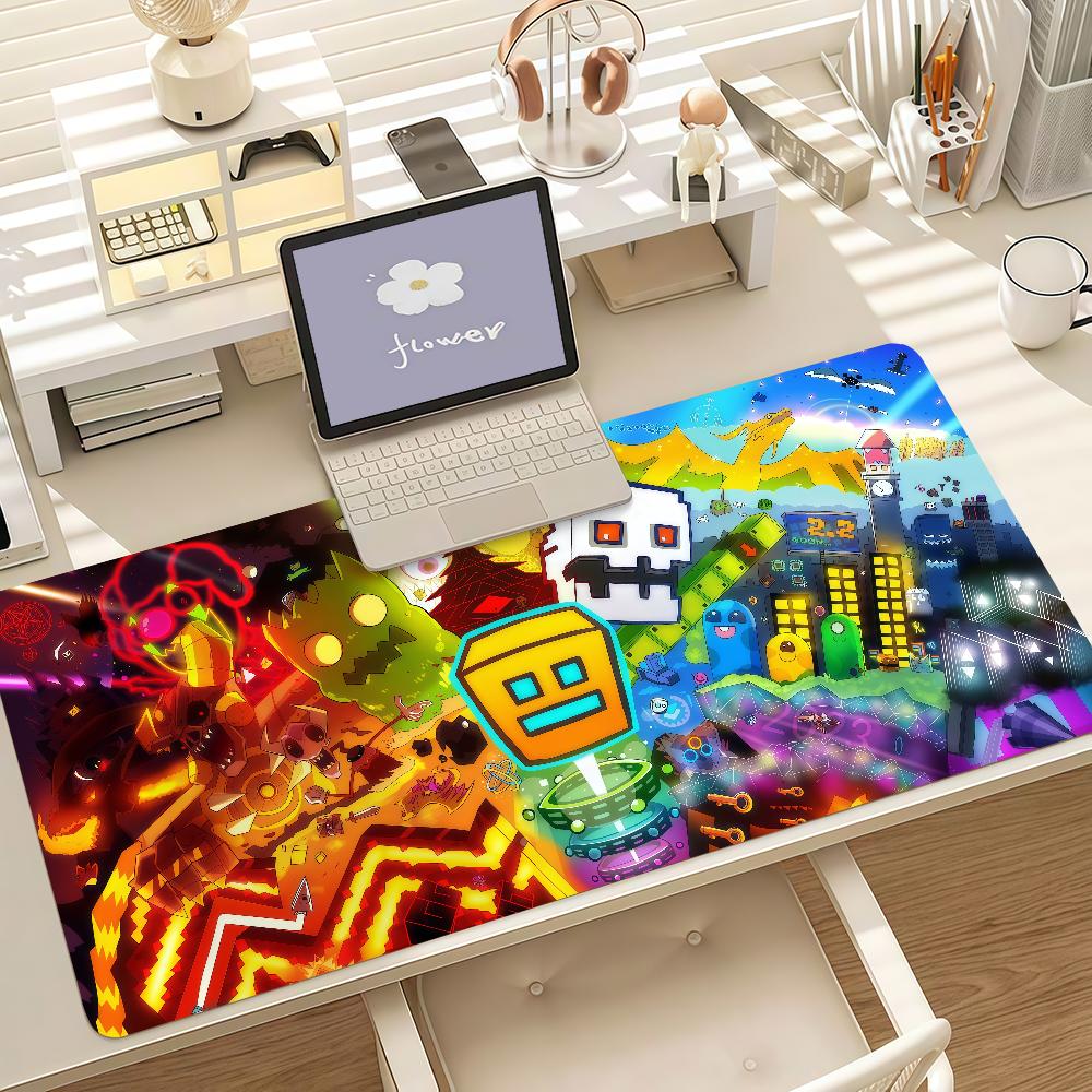 Game GEometry Dash Mouse Pad Anti Slip Rubber Edge Locked Thickened Laptop Gaming Desk Mat