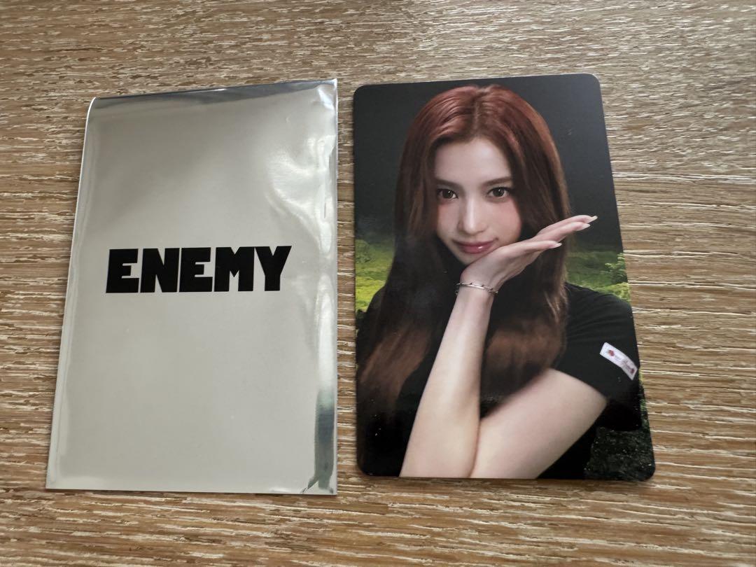 

[USED] TWICE ENEMY Sana 10,000 yen purchase bonus trading card