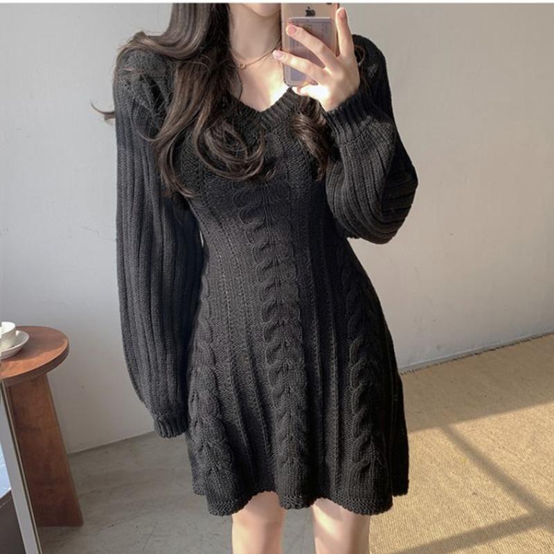 Fashion Elegant V-neck Long Sleeved Knitted Sweater Dress Korean Style Autumn Slim Fit Lace-up Long Sweater Solid Color Office Lady Dresses