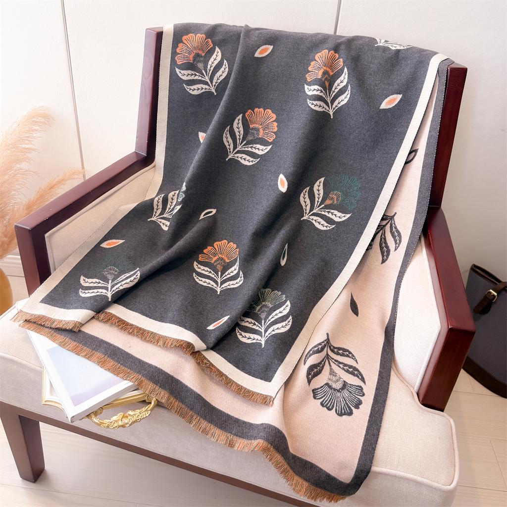 Luxury Autumn And Winter Cashmere Scarf Women New Warm Pashmina Blanket Poncho Scarves Fashion Print Shawl Thick Foulard Bufanda