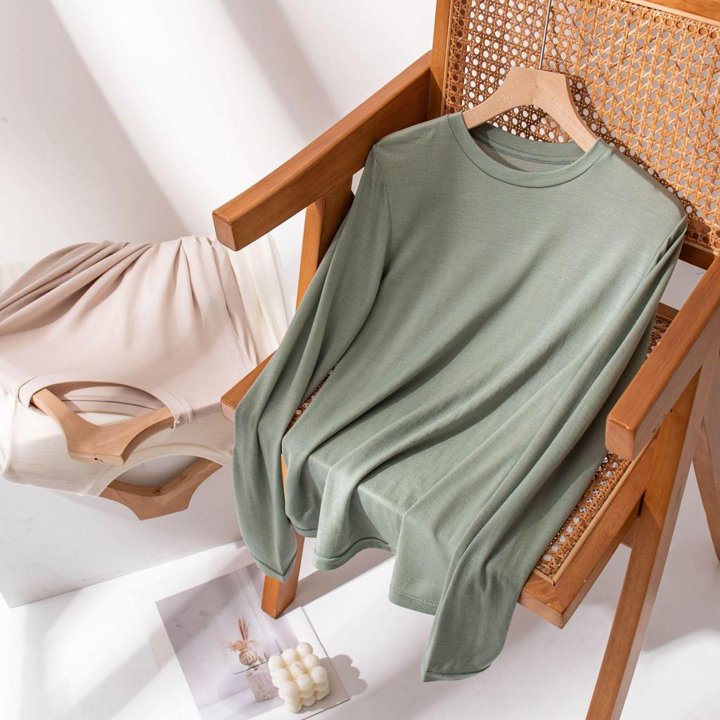 2025 Autumn Slimming Round Neck Silk Wool T-Shirt - Warm, Skin-Friendly, Solid Color