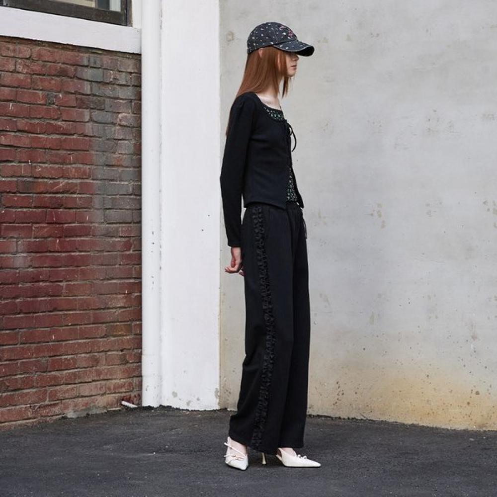 EGOIST Ruffle Detail Training Pants Er3opt02