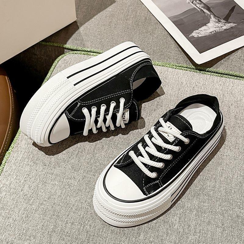 

Платформенные парусиновые туфли женские весенне-осенние новые корейская версия универсальные дышащие увеличивающие рост туфли на маффиновой подошве плоские два с половиной сли 35 чёрный