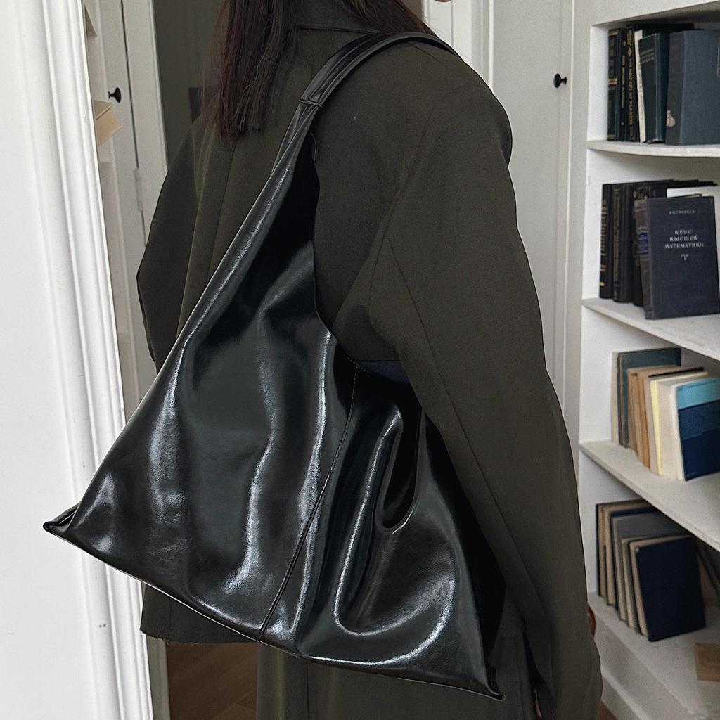 Leather Bag East Gate Oil Wax Leather Tote Bag Large Capacity Shoulder Bag Commuter Simple Design Women's Bag