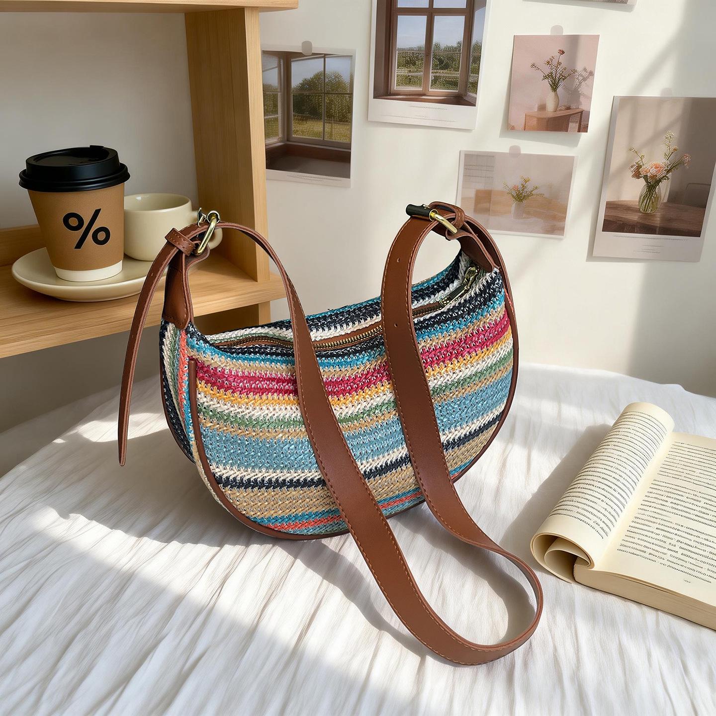 2026 Women s Rainbow Handwoven Beach Dumpling Crossbody Bag - Casual, Versatile, Fashionable коричневый