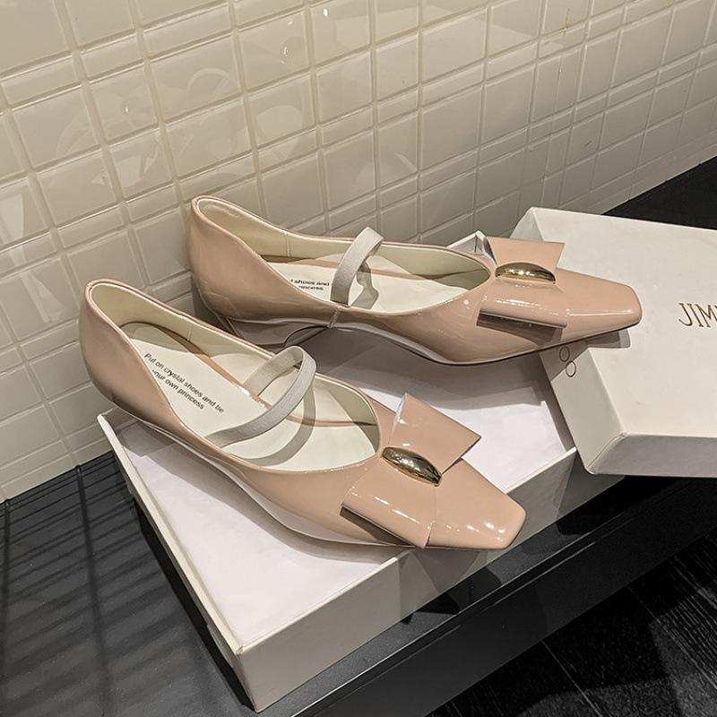 

New leather women s fashion single shoes square head foot cover one pedal beef tendon sole sheepskin women s shoes four seasons small leather shoe 34 телесный
