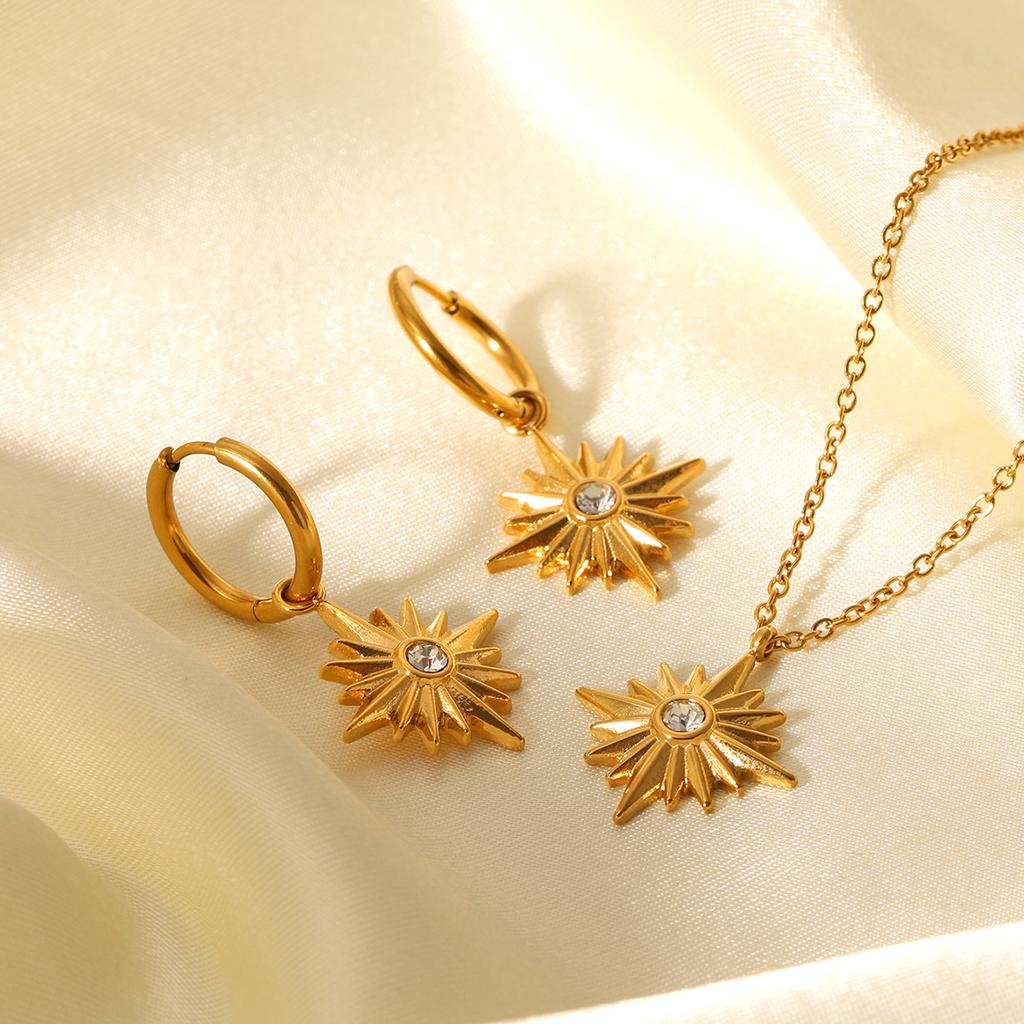 Stylish Titanium Steel Diamond Eight Point Star Necklace And Earrings Set For Women Fashion Jewelry