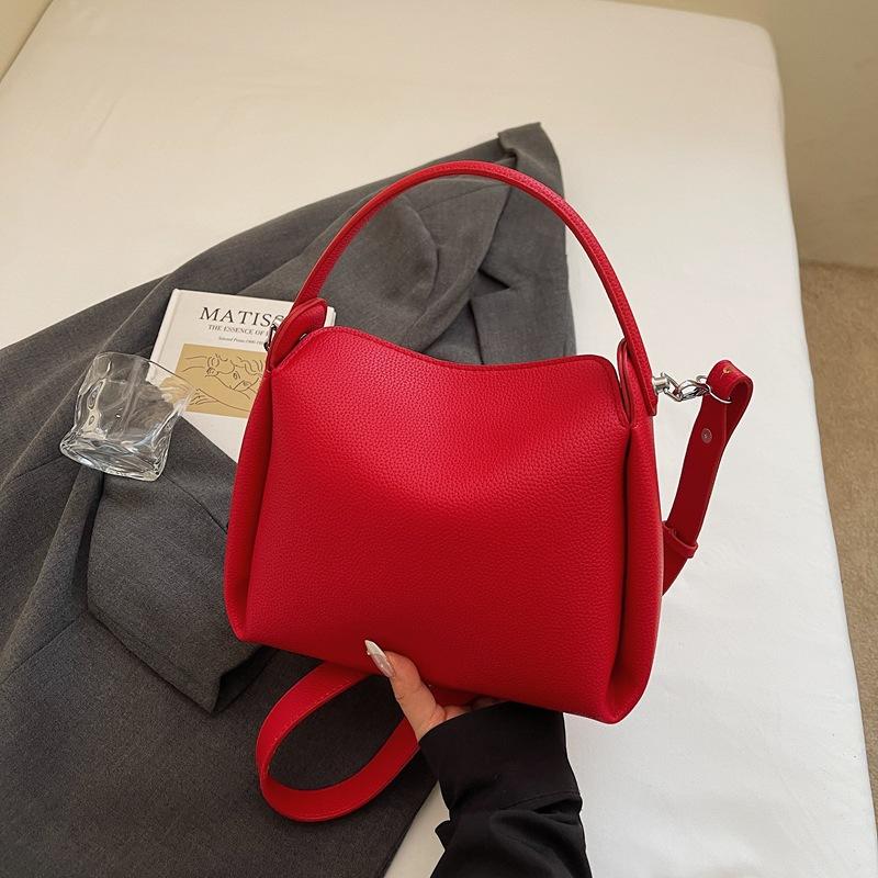Popular bag women's new versatile simple messenger bag portable bucket bag