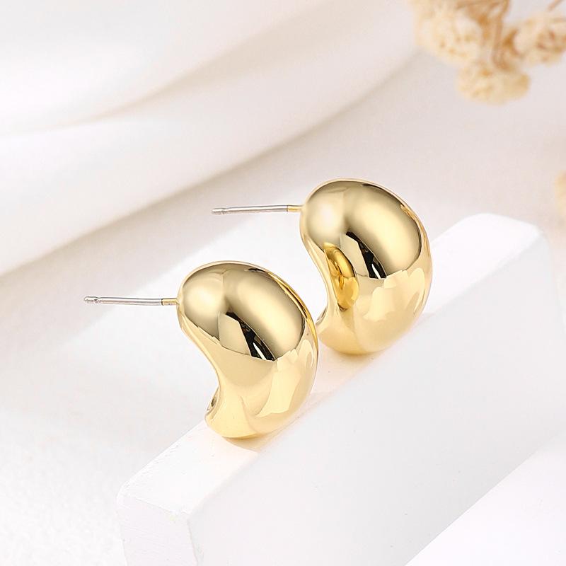 New Fashion Beans Shape Women's Stud Earrings Smooth Metal Korean Fashion Small Earrings Lovely Cute Fashion Ear Zircon