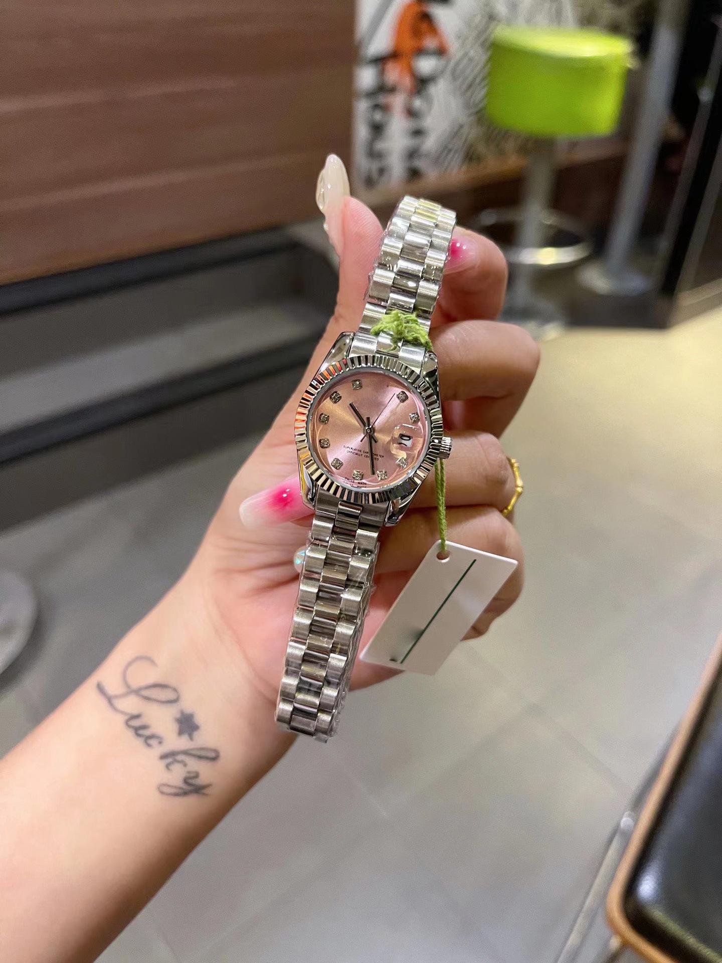 

Женские модные часы с бриллиантами лабораторного происхождения и стальным браслетом - Высококлассные трендовые женские часы-календарь Danilow