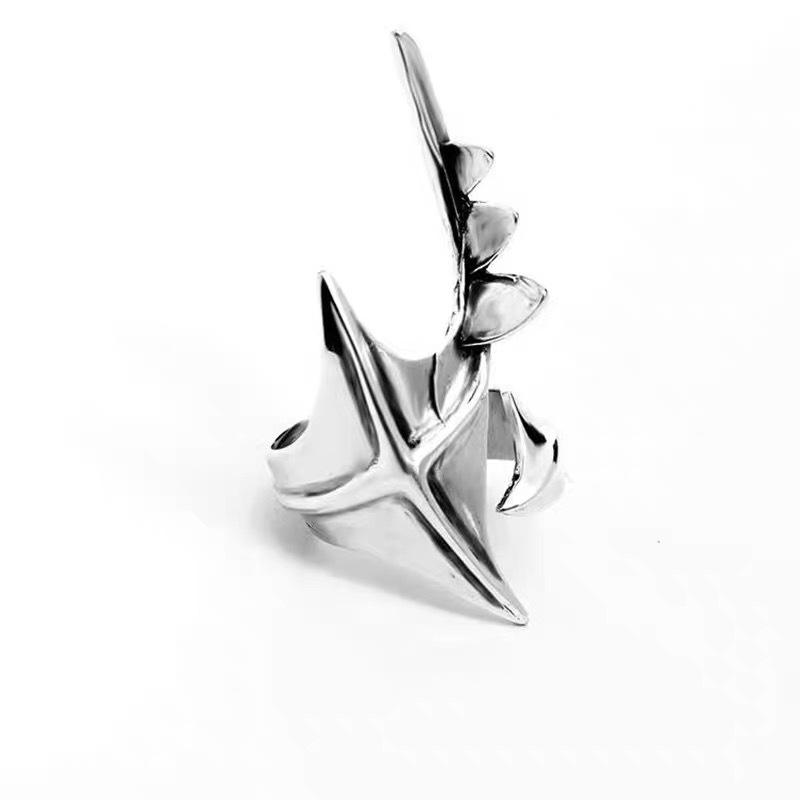 Alien Cross Cyberpunk Unisex Ring: Einzigartiges, unregelmäßiges Design, Perfektes Geschenk.