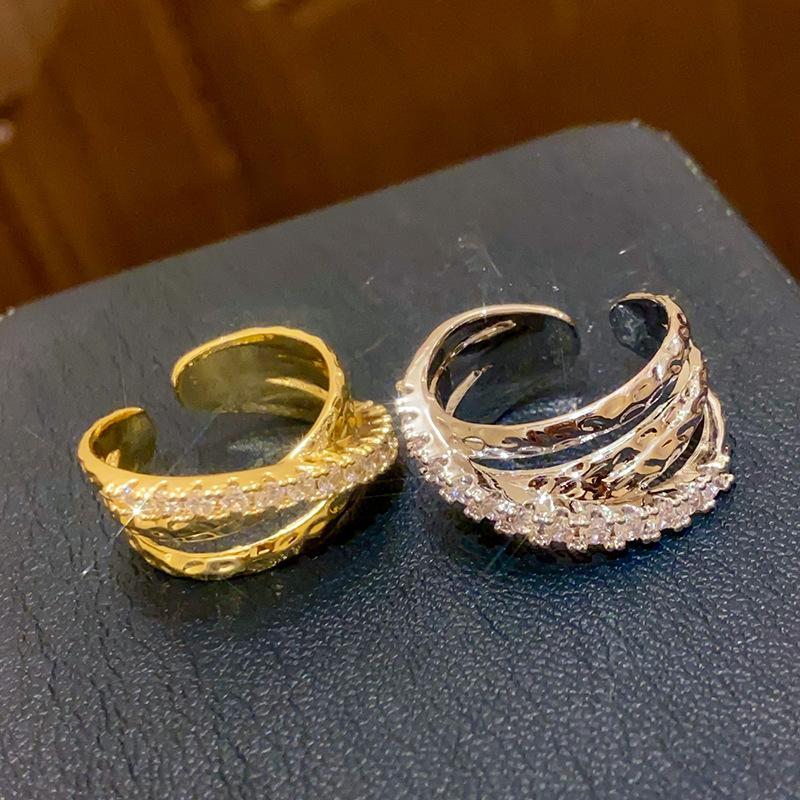 INS Fashion Creative Design Twist Cross Ring For Women Men Trending Irregular Metal Open Finger Rings Couple Punk Jewelry Gifts