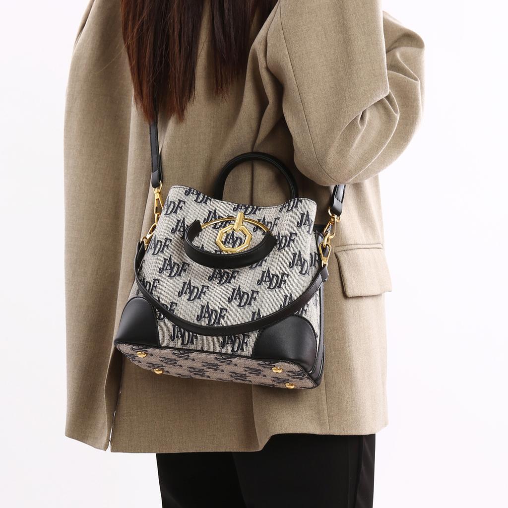 Large PU leather bag for women ladies' shoulder bag large capacity letter feminine high quality fashionable