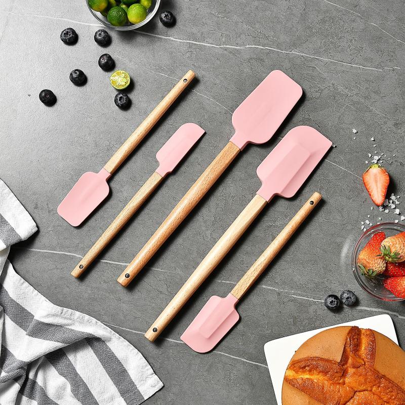 5Pcs Cream Cake Silicone Spatula Wooden Handle Baking Pastry Scraper Blenders Non-Stick Kitchen Dessert Baking Spatula Set