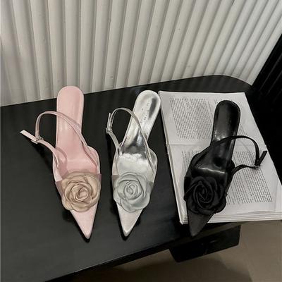 Rose neue chinesische Rücken leere High Heels Damen leicht reifer Stil Hochzeit Bankettschuhe mit Röcken absolut einzigartige dünne Absätze Tasche Kopf Sandalen
